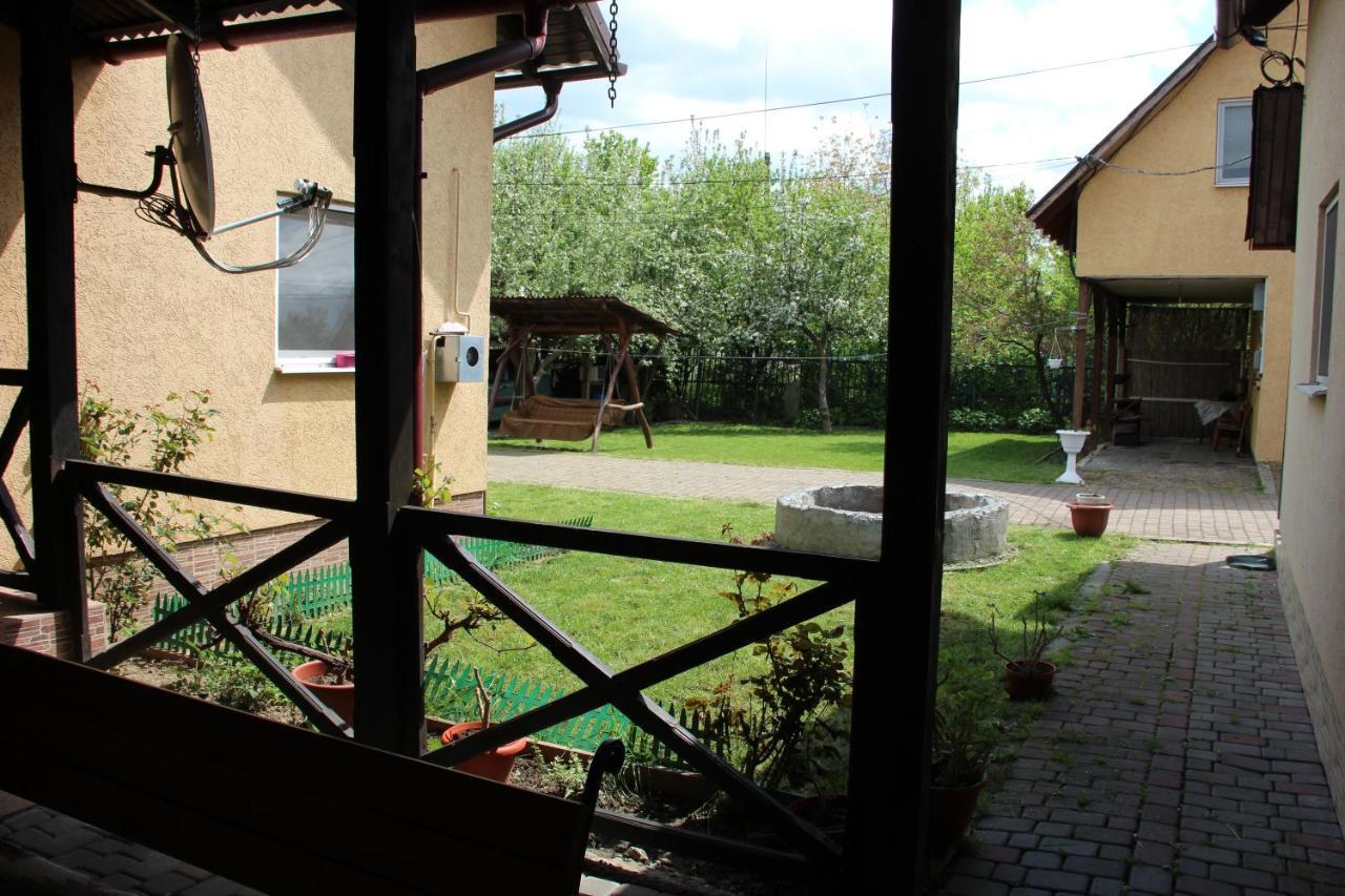 Ріточка Apartment แบรฮอฟ ภายนอก รูปภาพ